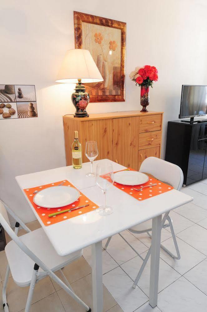 Blue Lagon Five Stars Holiday House ニース エクステリア 写真